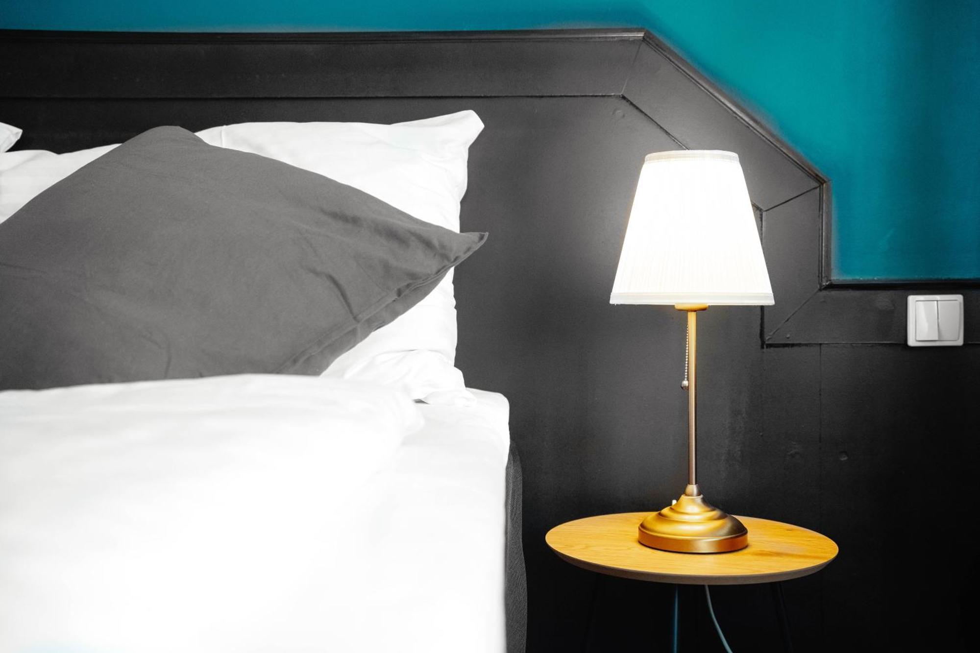 1885 By Wagnerstays 4*